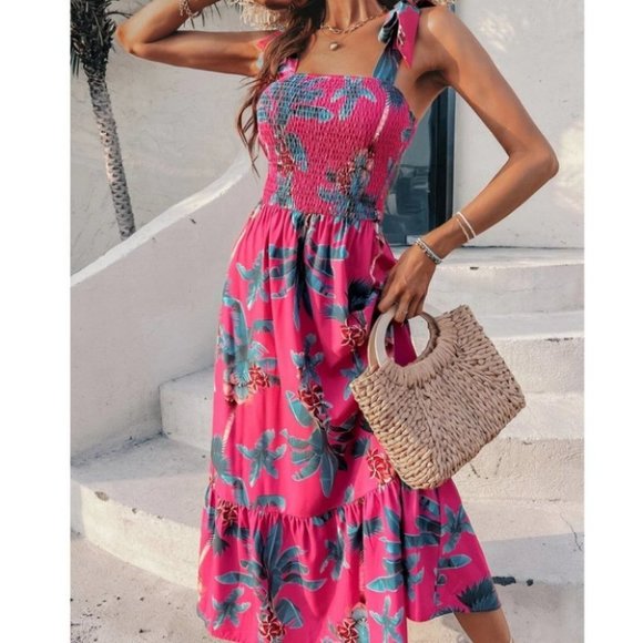 Tropical Paradise Pink maxi Dress - Picture 8 of 9